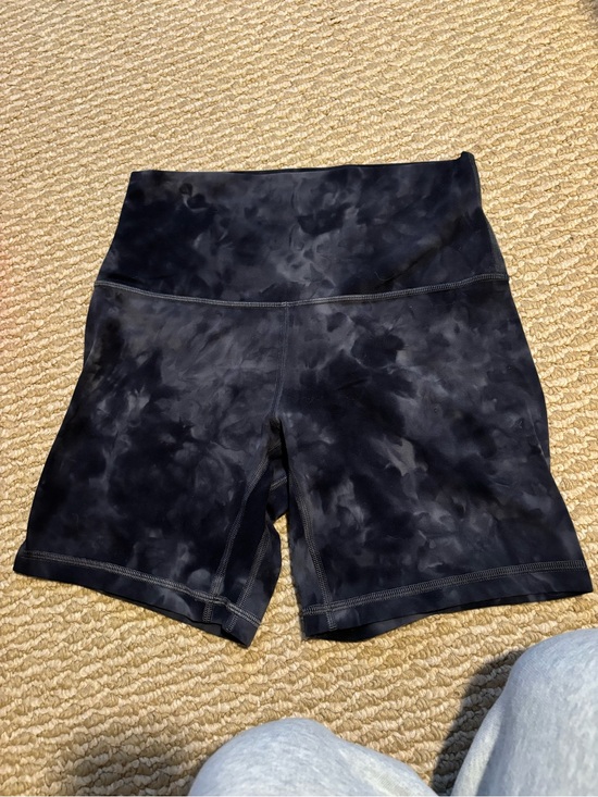 lululemon athletica Pants - lululemon athletica Women's Black Tie-Dye High-Rise Bike Shorts
